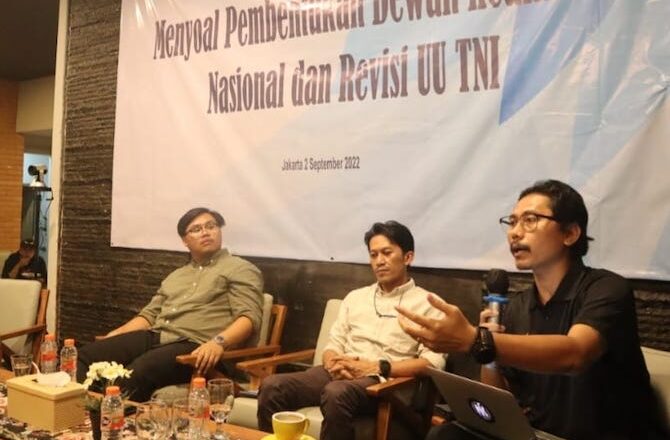 Pembentukan DKN dan Revisi UU TNI Dianggap Mengkhianati Reformasi